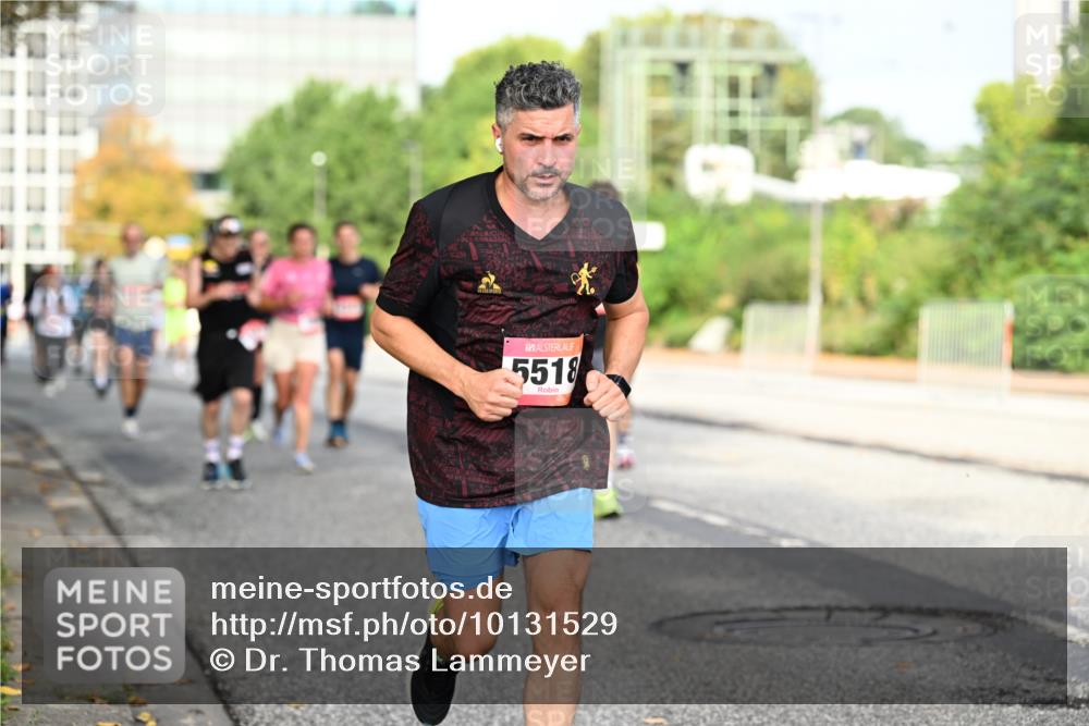 06.09.2026 - CURREX Alsterlauf Dr. Thomas Lammeyer http://msf.ph/oto/10131529 06.09.2026 09:54:52 Laufen 5518 meine-sportfotos.de