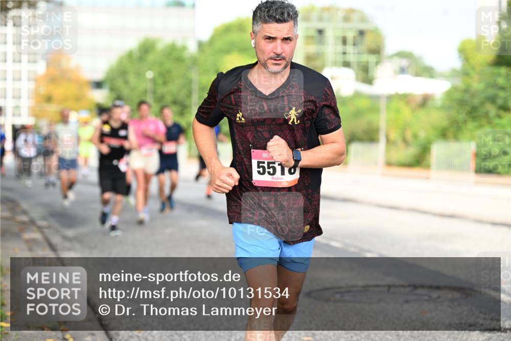 06.09.2026 - CURREX Alsterlauf Dr. Thomas Lammeyer http://msf.ph/oto/10131534 06.09.2026 09:54:52 Laufen 5510 meine-sportfotos.de