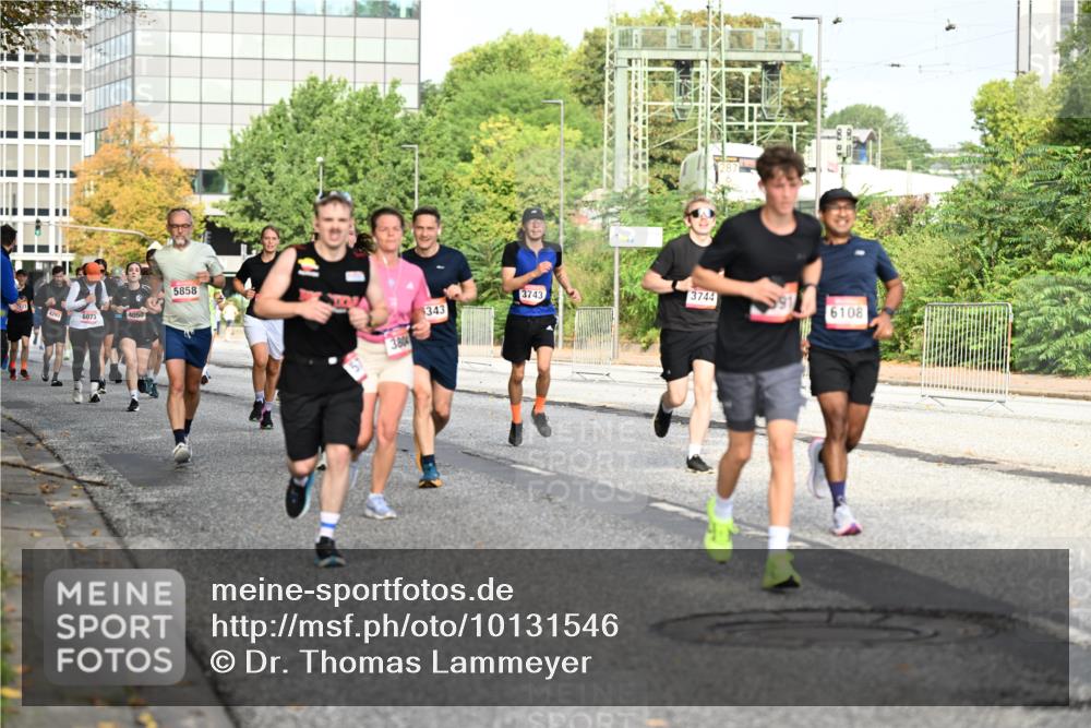 06.09.2026 - CURREX Alsterlauf Dr. Thomas Lammeyer http://msf.ph/oto/10131546 06.09.2026 09:54:53 Laufen 6073, 4050, 5858, 3743, 343, 3744, 3804, 6108 meine-sportfotos.de