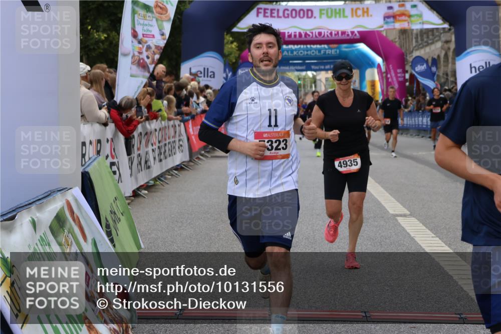 06.09.2026 - CURREX Alsterlauf Strokosch-Dieckow http://msf.ph/oto/10131556 06.09.2026 09:52:31 Ziel 2495, 2511, 2529, 2970, 3217, 3316, 4005, 4643, 4935, 5294, 5323, 5454, 5677, 6139 meine-sportfotos.de