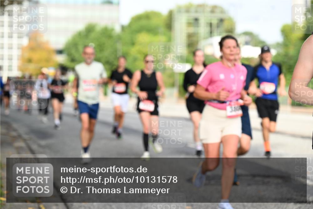 06.09.2026 - CURREX Alsterlauf Dr. Thomas Lammeyer http://msf.ph/oto/10131578 06.09.2026 09:54:56 Laufen  meine-sportfotos.de