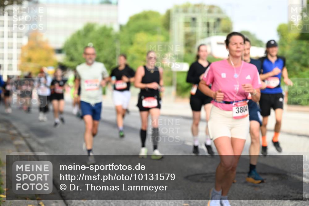 06.09.2026 - CURREX Alsterlauf Dr. Thomas Lammeyer http://msf.ph/oto/10131579 06.09.2026 09:54:56 Laufen 10, 3804 meine-sportfotos.de