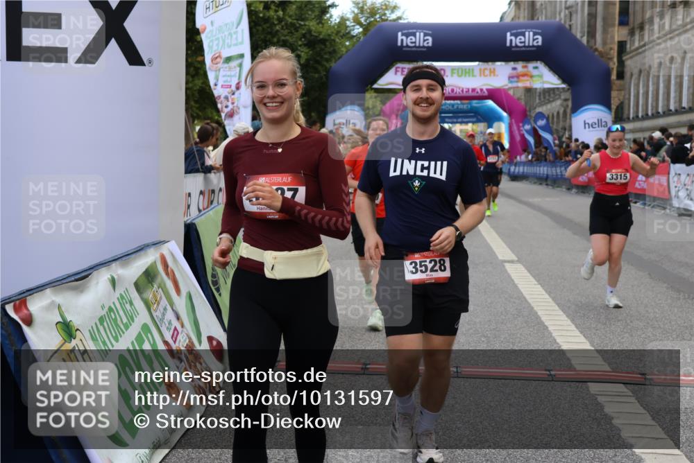 06.09.2026 - CURREX Alsterlauf Strokosch-Dieckow http://msf.ph/oto/10131597 06.09.2026 10:05:30 Ziel 2310, 3011, 3315, 3336, 3527, 3528, 3890, 4151, 4152, 4511, 4642, 5349 meine-sportfotos.de