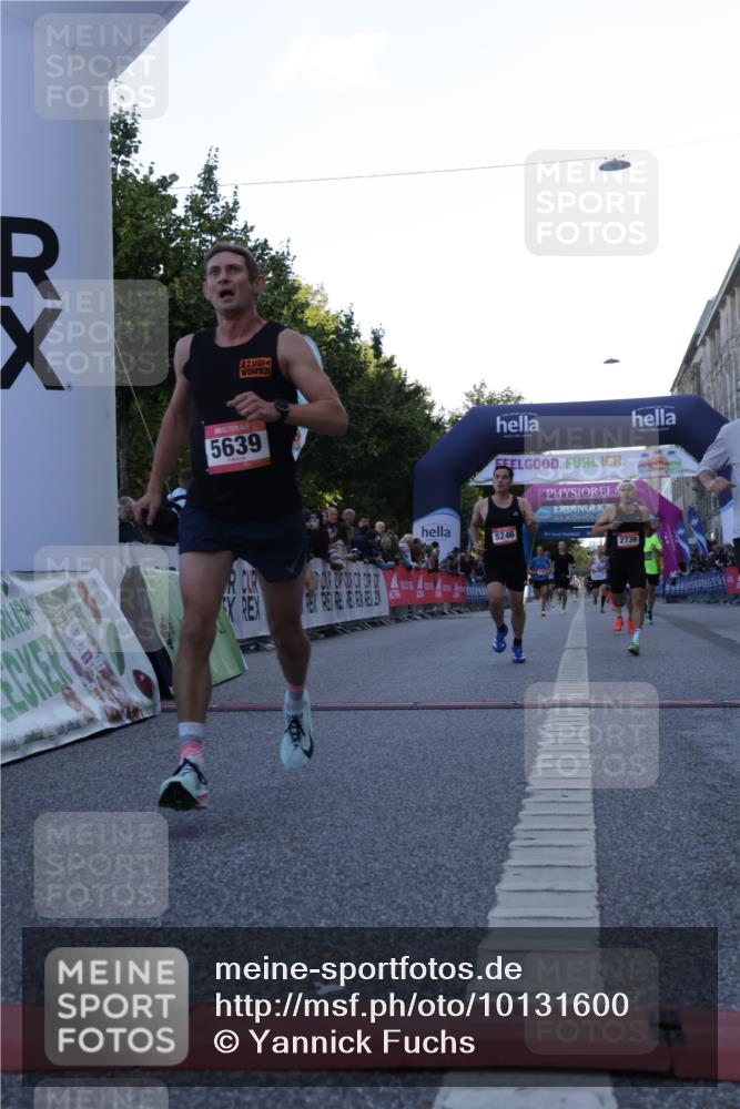 06.09.2026 - CURREX Alsterlauf Yannick Fuchs http://msf.ph/oto/10131600 06.09.2026 09:39:25 Ziel 2739, 2948, 3270, 3759, 3972, 4074, 4698, 4866, 5246, 5639, 5685, 5967 meine-sportfotos.de