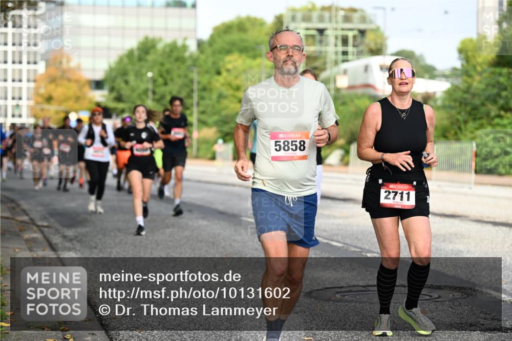 06.09.2026 - CURREX Alsterlauf Dr. Thomas Lammeyer http://msf.ph/oto/10131602 06.09.2026 09:54:58 Laufen 5858, 2711 meine-sportfotos.de