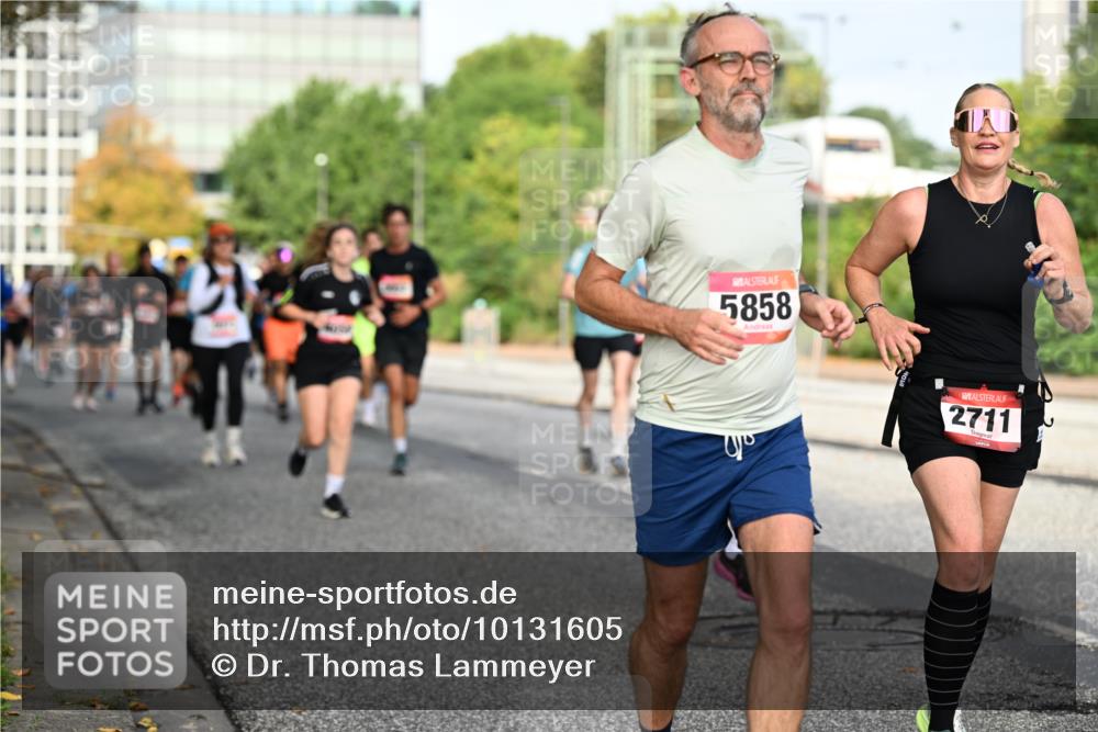 06.09.2026 - CURREX Alsterlauf Dr. Thomas Lammeyer http://msf.ph/oto/10131605 06.09.2026 09:54:59 Laufen 5858, 2711 meine-sportfotos.de