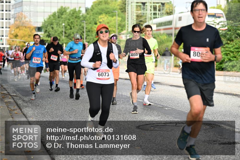 06.09.2026 - CURREX Alsterlauf Dr. Thomas Lammeyer http://msf.ph/oto/10131608 06.09.2026 09:55:03 Laufen 211, 5707, 4293, 6073, 3055, 80 meine-sportfotos.de
