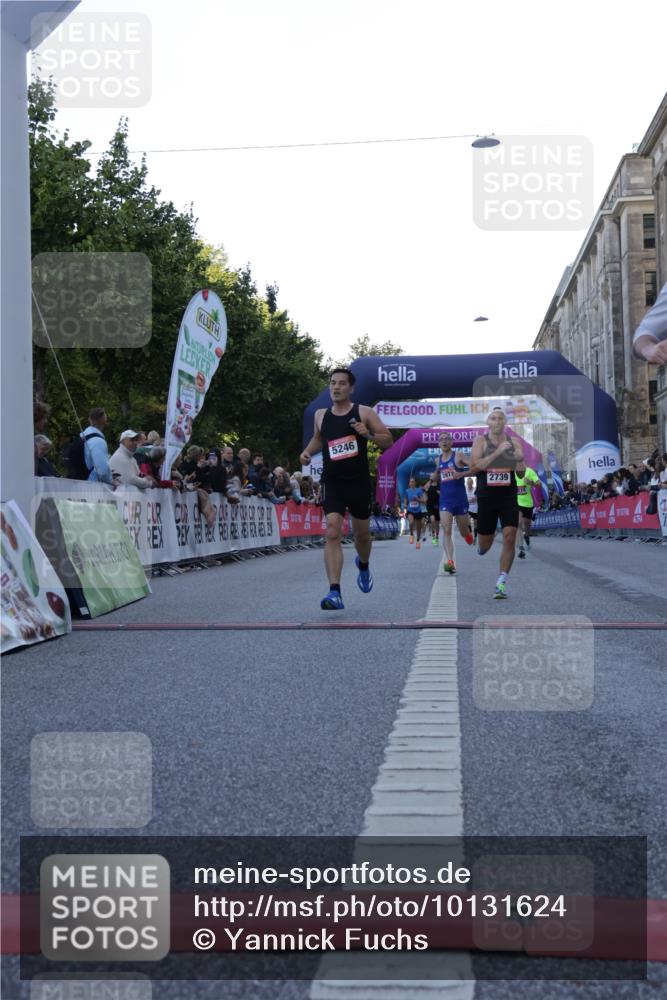 06.09.2026 - CURREX Alsterlauf Yannick Fuchs http://msf.ph/oto/10131624 06.09.2026 09:39:26 Ziel 2739, 2948, 3270, 3759, 3972, 4074, 4163, 4698, 4866, 5246, 5639, 5685, 5967 meine-sportfotos.de