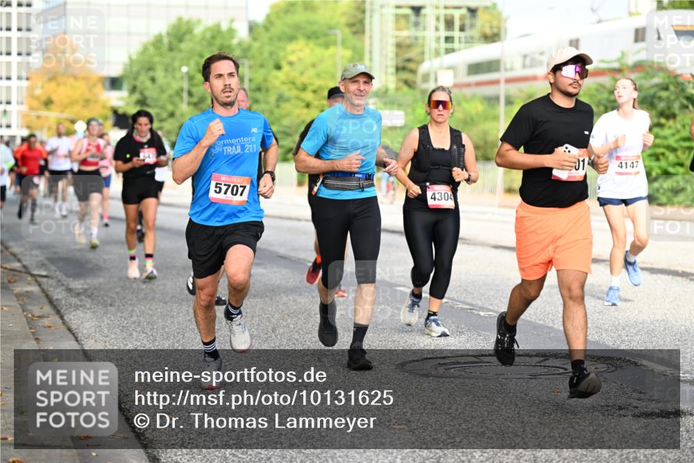 06.09.2026 - CURREX Alsterlauf Dr. Thomas Lammeyer http://msf.ph/oto/10131625 06.09.2026 09:55:05 Laufen 211, 5707, 01, 4147, 4304 meine-sportfotos.de