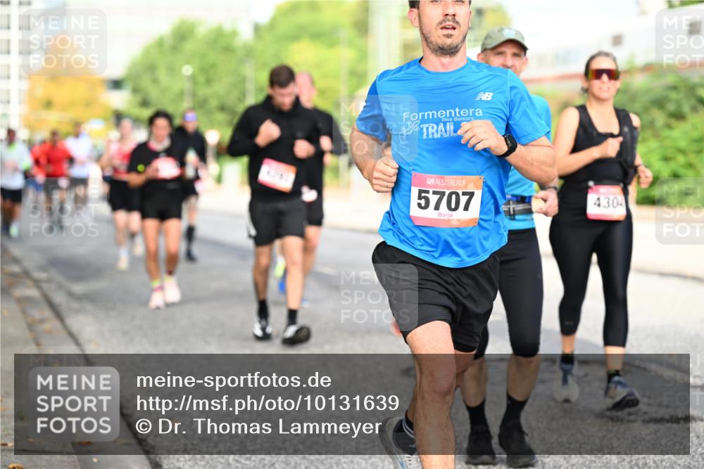 06.09.2026 - CURREX Alsterlauf Dr. Thomas Lammeyer http://msf.ph/oto/10131639 06.09.2026 09:55:06 Laufen 5707, 4304 meine-sportfotos.de