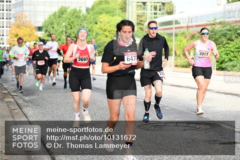 06.09.2026 - CURREX Alsterlauf Dr. Thomas Lammeyer http://msf.ph/oto/10131672 06.09.2026 09:55:10 Laufen 3313, 3693, 6471, 4299, 212, 2017 meine-sportfotos.de