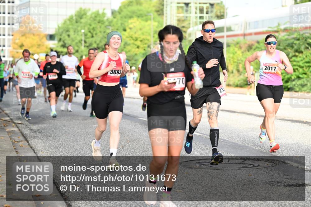 06.09.2026 - CURREX Alsterlauf Dr. Thomas Lammeyer http://msf.ph/oto/10131673 06.09.2026 09:55:10 Laufen 3693, 70, 21, 2017 meine-sportfotos.de