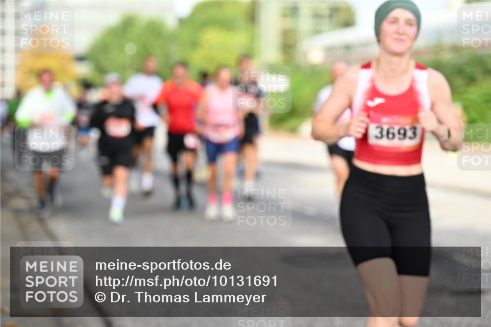 06.09.2026 - CURREX Alsterlauf Dr. Thomas Lammeyer http://msf.ph/oto/10131691 06.09.2026 09:55:12 Laufen 3693 meine-sportfotos.de