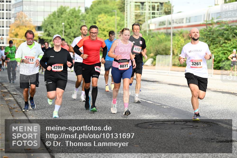 06.09.2026 - CURREX Alsterlauf Dr. Thomas Lammeyer http://msf.ph/oto/10131697 06.09.2026 09:55:12 Laufen 13, 4299, 82, 226, 8077, 4227, 3261 meine-sportfotos.de