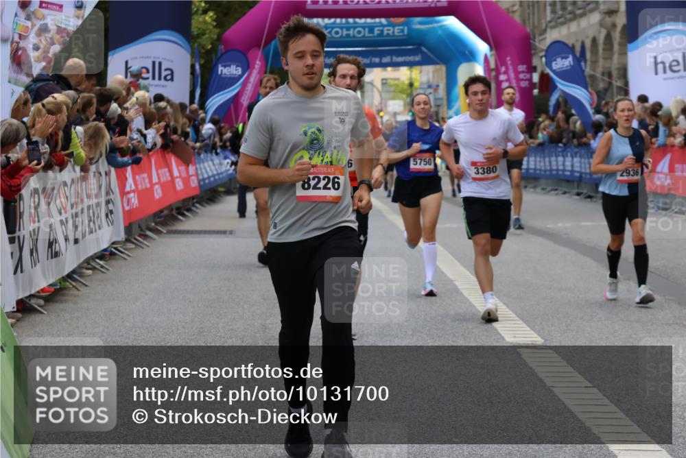 06.09.2026 - CURREX Alsterlauf Strokosch-Dieckow http://msf.ph/oto/10131700 06.09.2026 09:52:39 Ziel 2529, 2936, 3058, 3380, 3471, 3808, 4375, 4826, 5294, 5750, 5928, 8226 meine-sportfotos.de