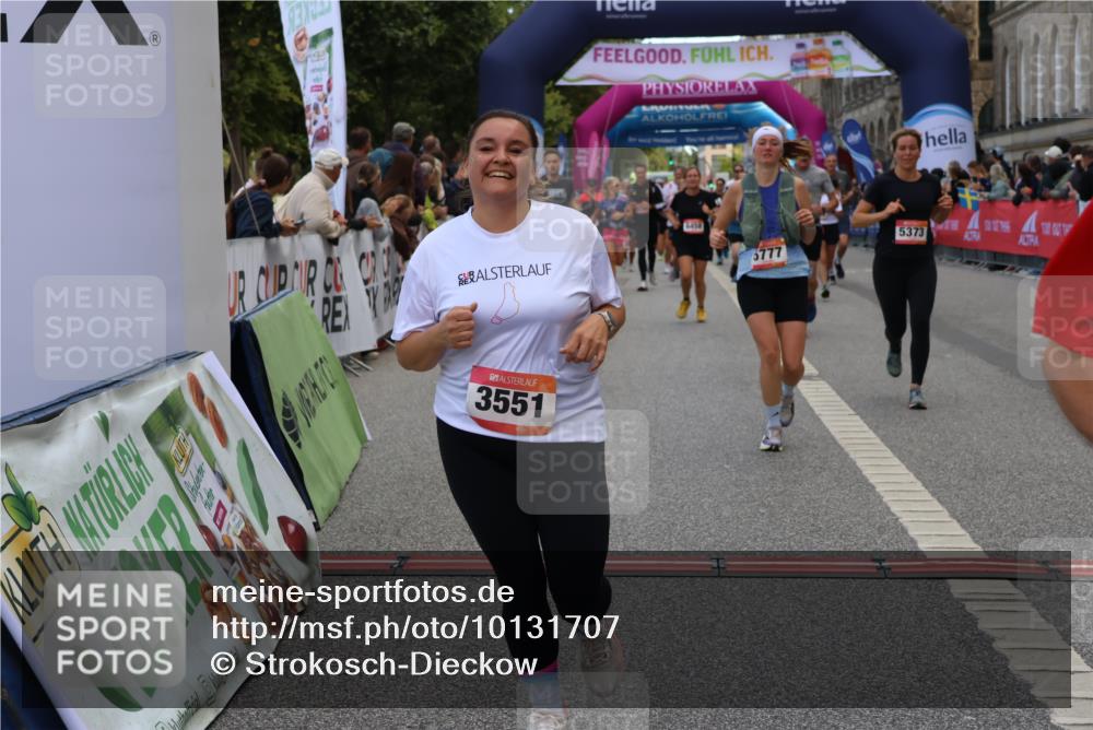 06.09.2026 - CURREX Alsterlauf Strokosch-Dieckow http://msf.ph/oto/10131707 06.09.2026 10:05:36 Ziel 2310, 3064, 3315, 4152, 4408, 4511, 5135, 5349, 5373, 5405, 5406, 5777, 6458 meine-sportfotos.de