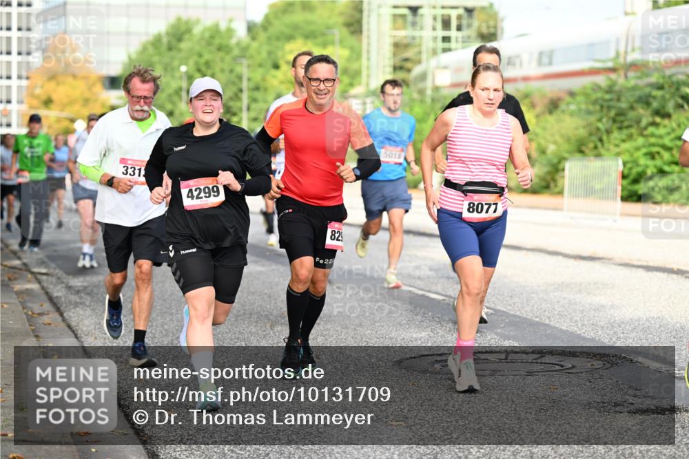 06.09.2026 - CURREX Alsterlauf Dr. Thomas Lammeyer http://msf.ph/oto/10131709 06.09.2026 09:55:13 Laufen 331, 4299, 829, 22, 5018, 8077 meine-sportfotos.de