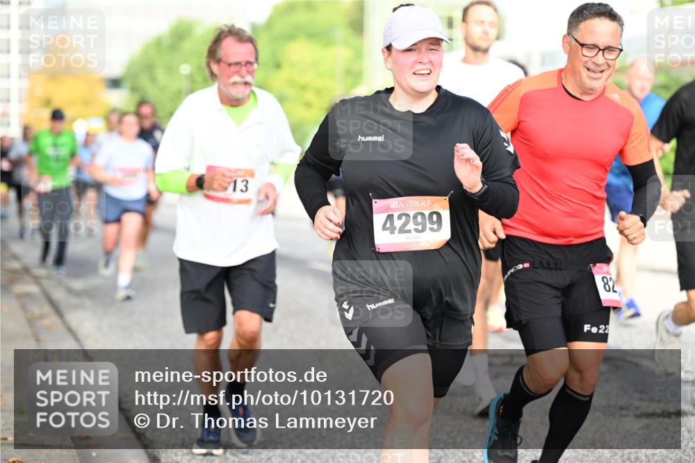 06.09.2026 - CURREX Alsterlauf Dr. Thomas Lammeyer http://msf.ph/oto/10131720 06.09.2026 09:55:15 Laufen 13, 4299, 82, 1800, 22 meine-sportfotos.de
