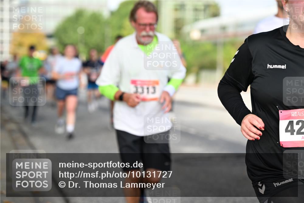 06.09.2026 - CURREX Alsterlauf Dr. Thomas Lammeyer http://msf.ph/oto/10131727 06.09.2026 09:55:15 Laufen 42 meine-sportfotos.de