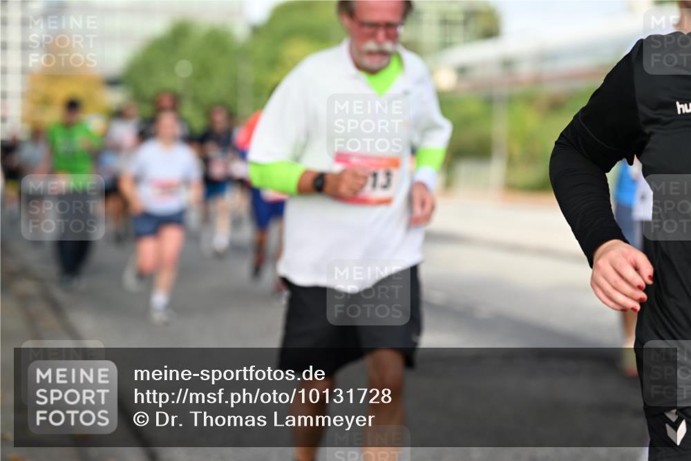 06.09.2026 - CURREX Alsterlauf Dr. Thomas Lammeyer http://msf.ph/oto/10131728 06.09.2026 09:55:15 Laufen  meine-sportfotos.de