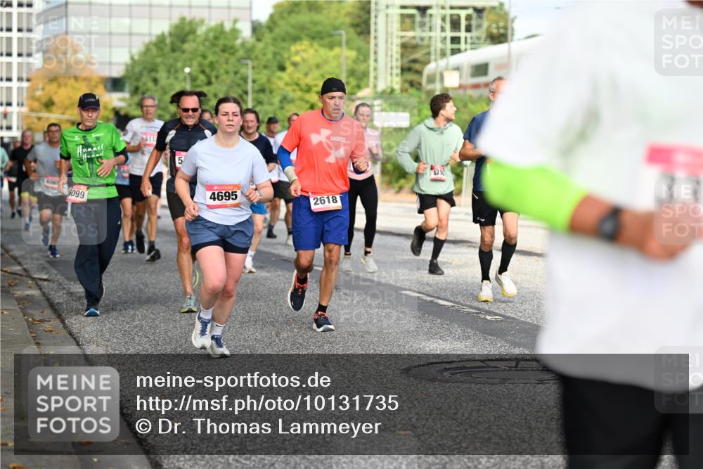 06.09.2026 - CURREX Alsterlauf Dr. Thomas Lammeyer http://msf.ph/oto/10131735 06.09.2026 09:55:16 Laufen 099, 5, 4695, 429, 2618 meine-sportfotos.de