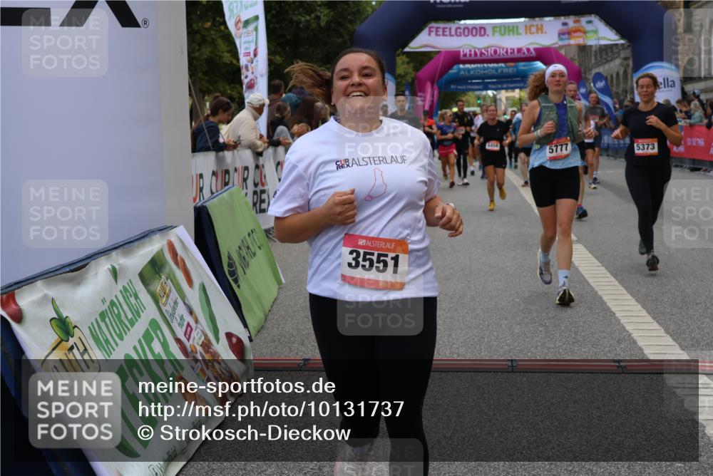 06.09.2026 - CURREX Alsterlauf Strokosch-Dieckow http://msf.ph/oto/10131737 06.09.2026 10:05:36 Ziel 2310, 3064, 3315, 4152, 4408, 4511, 5135, 5349, 5373, 5405, 5406, 5777, 6458 meine-sportfotos.de