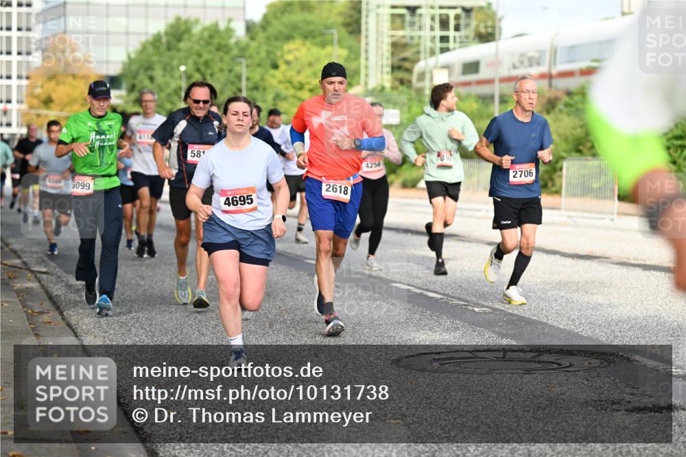 06.09.2026 - CURREX Alsterlauf Dr. Thomas Lammeyer http://msf.ph/oto/10131738 06.09.2026 09:55:17 Laufen 6099, 581, 2618, 4695, 4256, 2706 meine-sportfotos.de