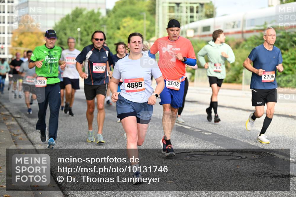 06.09.2026 - CURREX Alsterlauf Dr. Thomas Lammeyer http://msf.ph/oto/10131746 06.09.2026 09:55:17 Laufen 5099, 5810, 4695, 2618, 2706 meine-sportfotos.de