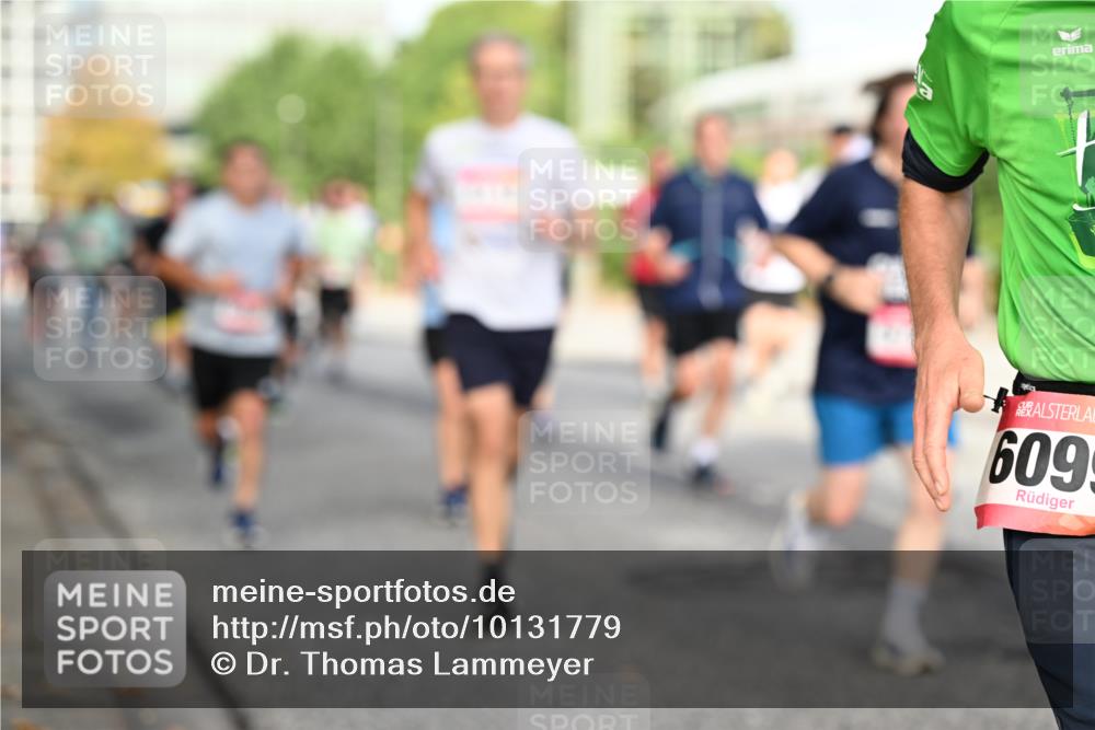 06.09.2026 - CURREX Alsterlauf Dr. Thomas Lammeyer http://msf.ph/oto/10131779 06.09.2026 09:55:20 Laufen 6099 meine-sportfotos.de