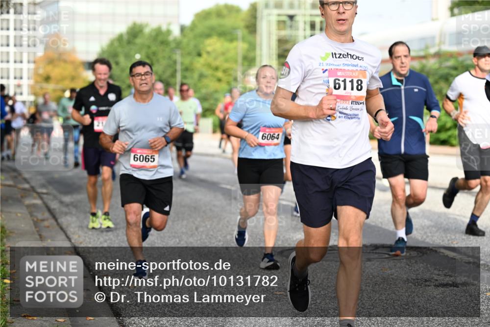 06.09.2026 - CURREX Alsterlauf Dr. Thomas Lammeyer http://msf.ph/oto/10131782 06.09.2026 09:55:21 Laufen 6065, 6064, 21, 6118 meine-sportfotos.de