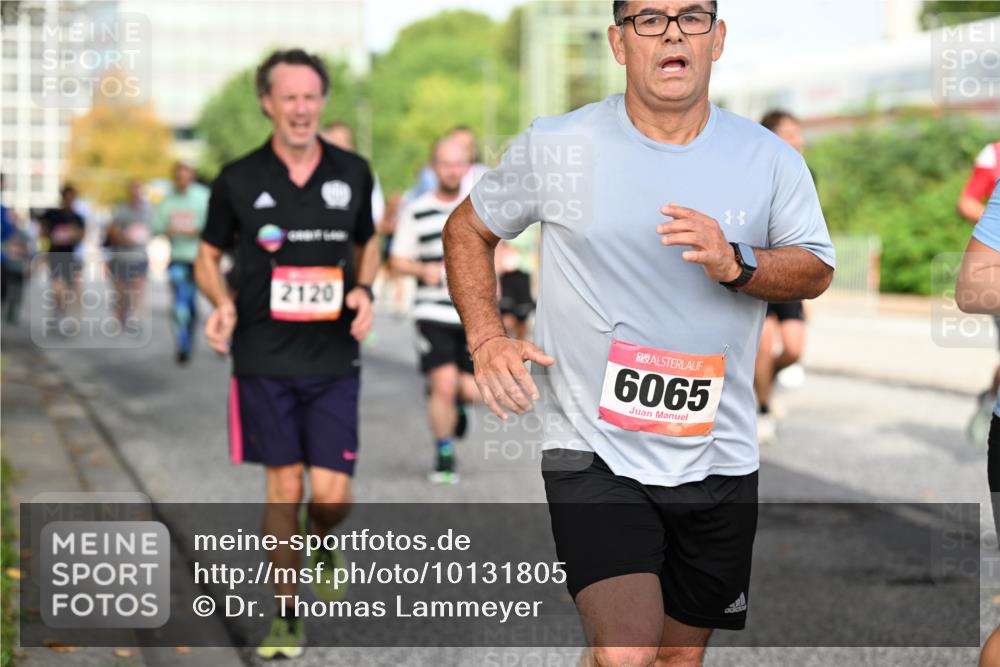 06.09.2026 - CURREX Alsterlauf Dr. Thomas Lammeyer http://msf.ph/oto/10131805 06.09.2026 09:55:23 Laufen 2120, 6065 meine-sportfotos.de