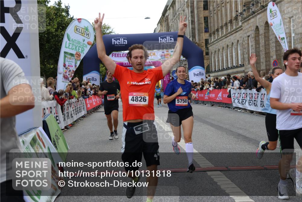 06.09.2026 - CURREX Alsterlauf Strokosch-Dieckow http://msf.ph/oto/10131818 06.09.2026 09:52:43 Ziel 2799, 2936, 3058, 3380, 3471, 3808, 4375, 4457, 4826, 5750, 5928, 8226 meine-sportfotos.de