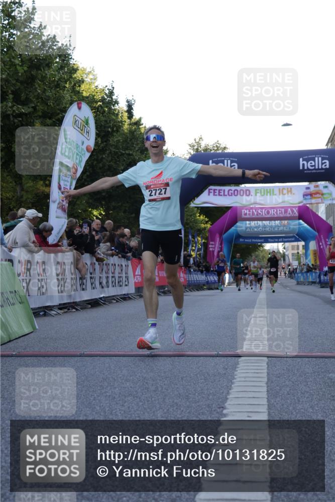 06.09.2026 - CURREX Alsterlauf Yannick Fuchs http://msf.ph/oto/10131825 06.09.2026 09:39:35 Ziel 2727, 2739, 3270, 3972, 4163, 4380, 5334, 5339, 5803 meine-sportfotos.de