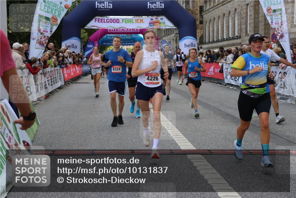 06.09.2026 - CURREX Alsterlauf Strokosch-Dieckow http://msf.ph/oto/10131837 06.09.2026 09:52:51 Ziel 2438, 2465, 2510, 2799, 3135, 3808, 3954, 3971, 4226, 4457, 4570, 6232, 8025, 8324 meine-sportfotos.de