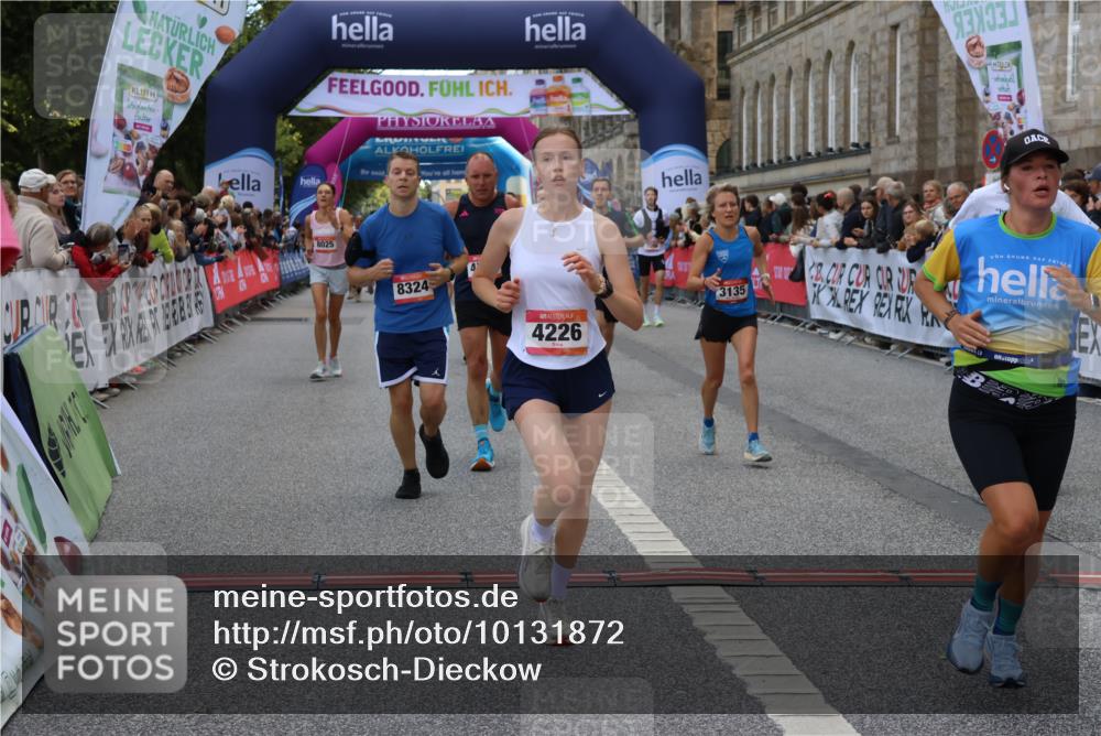 06.09.2026 - CURREX Alsterlauf Strokosch-Dieckow http://msf.ph/oto/10131872 06.09.2026 09:52:51 Ziel 2438, 2465, 2510, 2799, 3135, 3808, 3954, 3971, 4226, 4457, 4570, 6232, 8025, 8324 meine-sportfotos.de