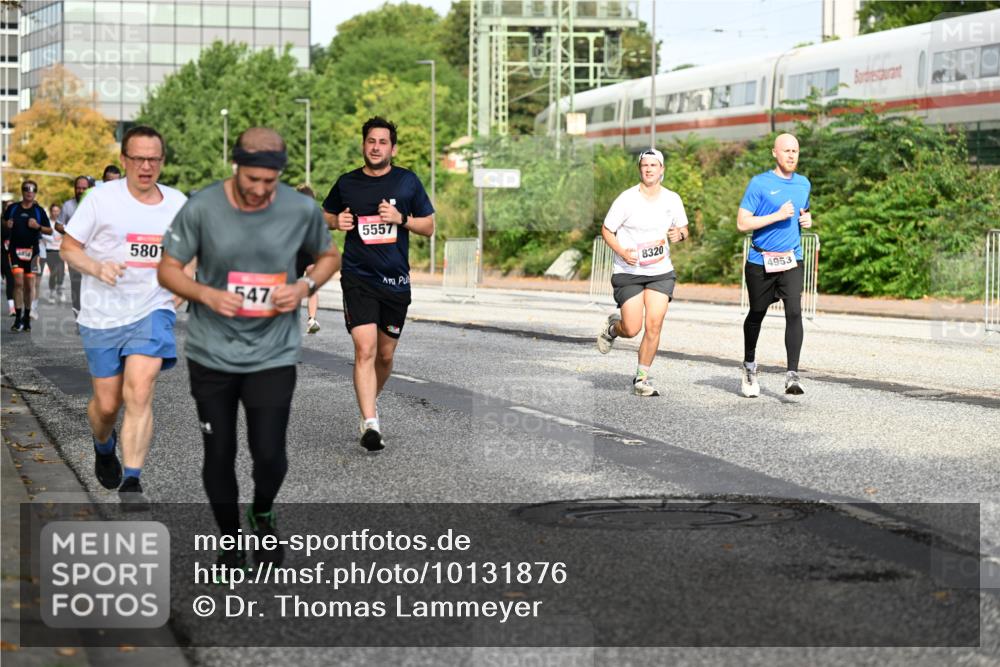 06.09.2026 - CURREX Alsterlauf Dr. Thomas Lammeyer http://msf.ph/oto/10131876 06.09.2026 09:55:34 Laufen 5557, 5801, 547, 8320, 4953 meine-sportfotos.de
