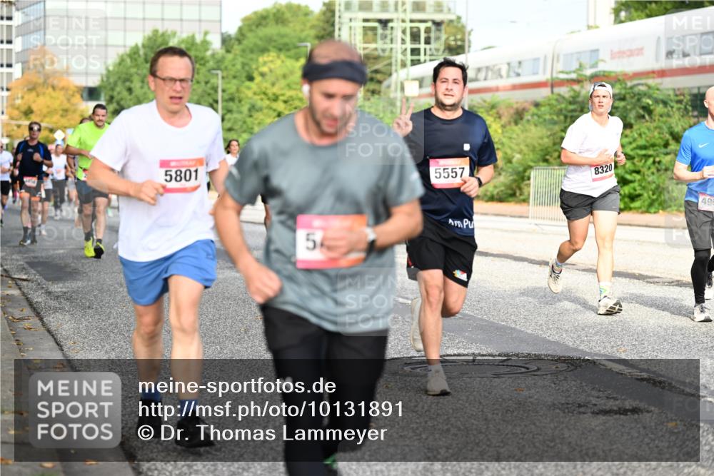 06.09.2026 - CURREX Alsterlauf Dr. Thomas Lammeyer http://msf.ph/oto/10131891 06.09.2026 09:55:36 Laufen 5801, 5557, 5, 8320, 49 meine-sportfotos.de