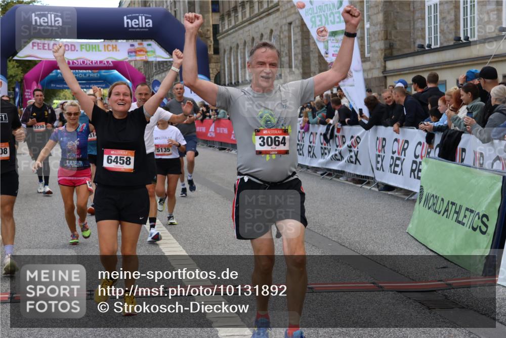 06.09.2026 - CURREX Alsterlauf Strokosch-Dieckow http://msf.ph/oto/10131892 06.09.2026 10:05:40 Ziel 2267, 2476, 2659, 3064, 3180, 3230, 3314, 3439, 3457, 4152, 4408, 4430, 4511, 4538, 5135, 5373, 5405, 5406, 5777, 6458 meine-sportfotos.de