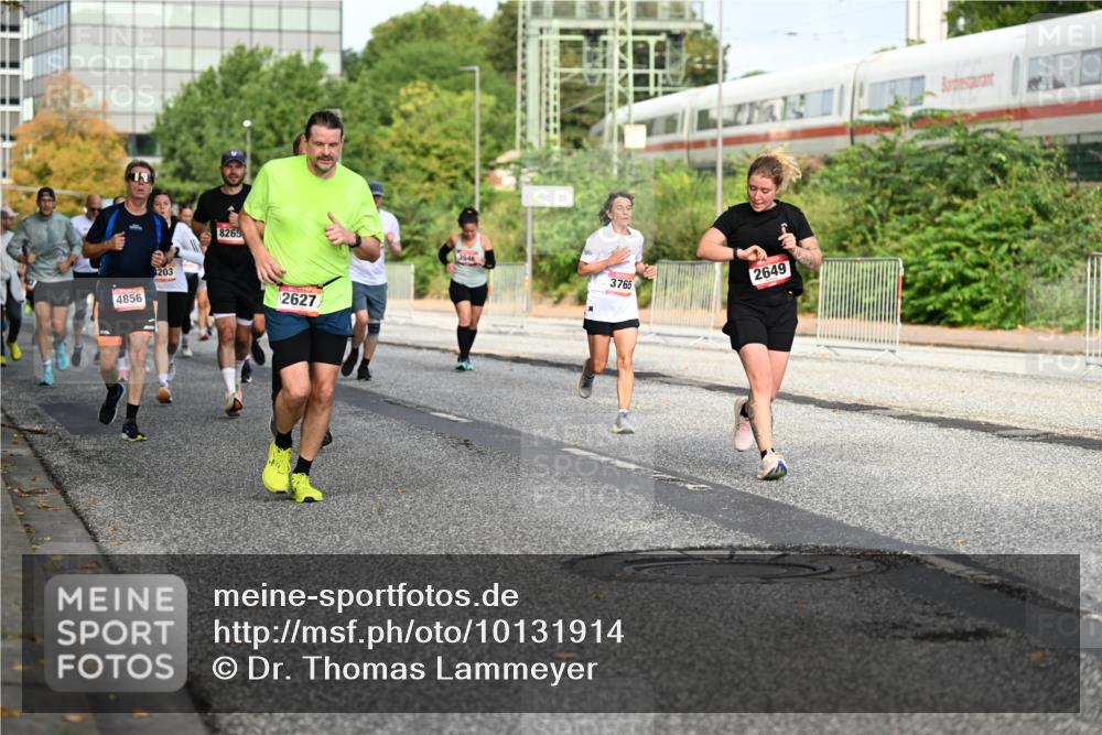 06.09.2026 - CURREX Alsterlauf Dr. Thomas Lammeyer http://msf.ph/oto/10131914 06.09.2026 09:55:39 Laufen 4856, 203, 8265, 2627, 3546, 3765, 2649 meine-sportfotos.de
