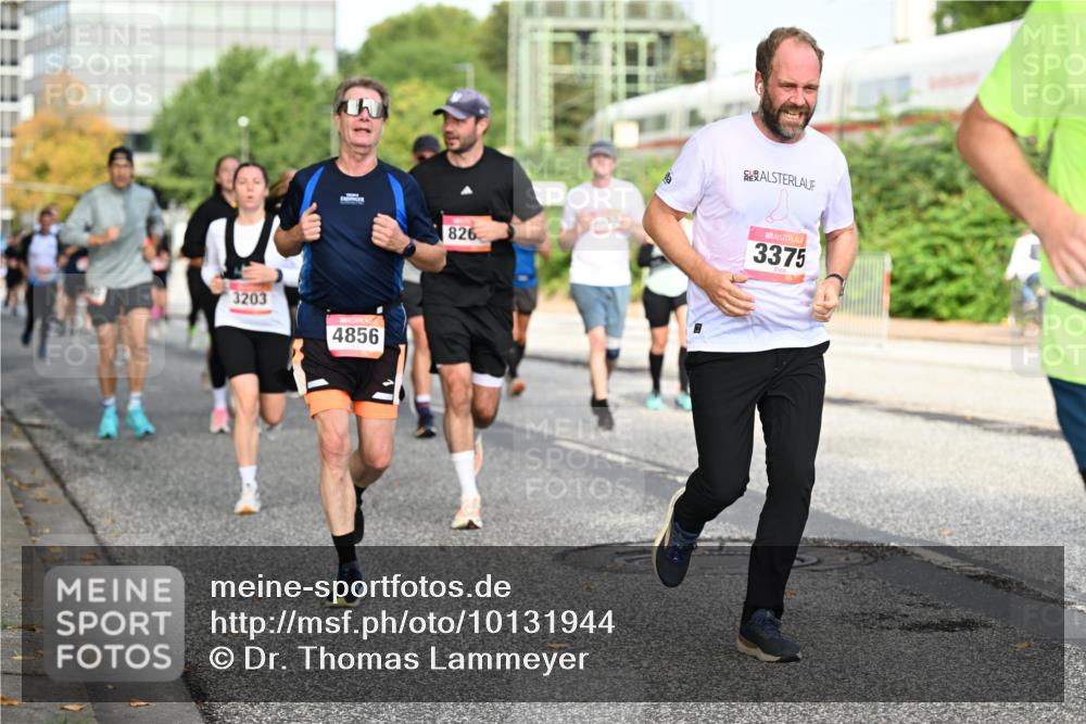 06.09.2026 - CURREX Alsterlauf Dr. Thomas Lammeyer http://msf.ph/oto/10131944 06.09.2026 09:55:42 Laufen 3203, 4856, 826, 3375 meine-sportfotos.de