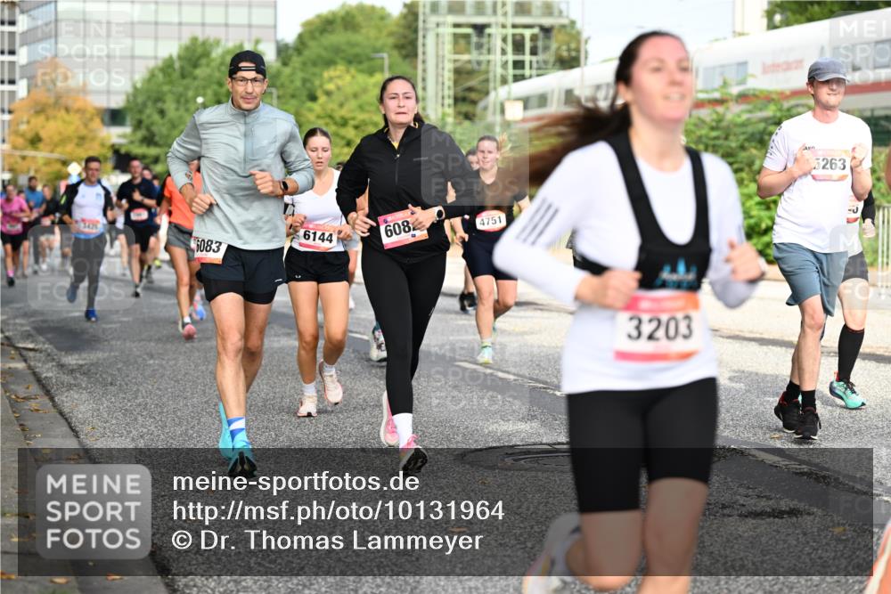 06.09.2026 - CURREX Alsterlauf Dr. Thomas Lammeyer http://msf.ph/oto/10131964 06.09.2026 09:55:44 Laufen 6083, 6144, 608, 4751, 3203, 5263 meine-sportfotos.de