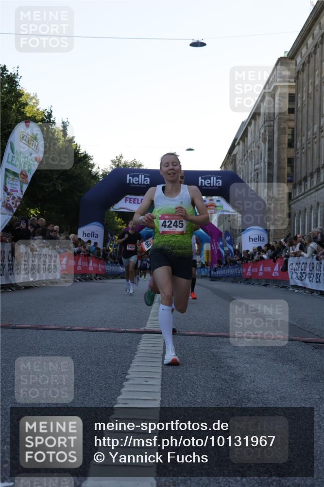 06.09.2026 - CURREX Alsterlauf Yannick Fuchs http://msf.ph/oto/10131967 06.09.2026 09:39:45 Ziel 3258, 3928, 4245, 4380, 4502, 5134, 5189, 5404, 6066, 8254 meine-sportfotos.de