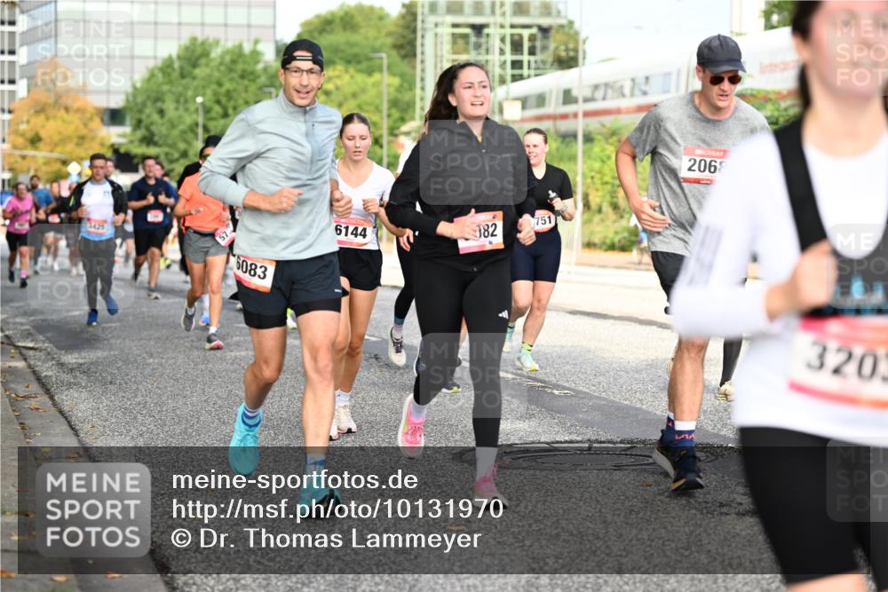 06.09.2026 - CURREX Alsterlauf Dr. Thomas Lammeyer http://msf.ph/oto/10131970 06.09.2026 09:55:45 Laufen 3425, 6083, 6144, 751, 182, 2068, 3203 meine-sportfotos.de