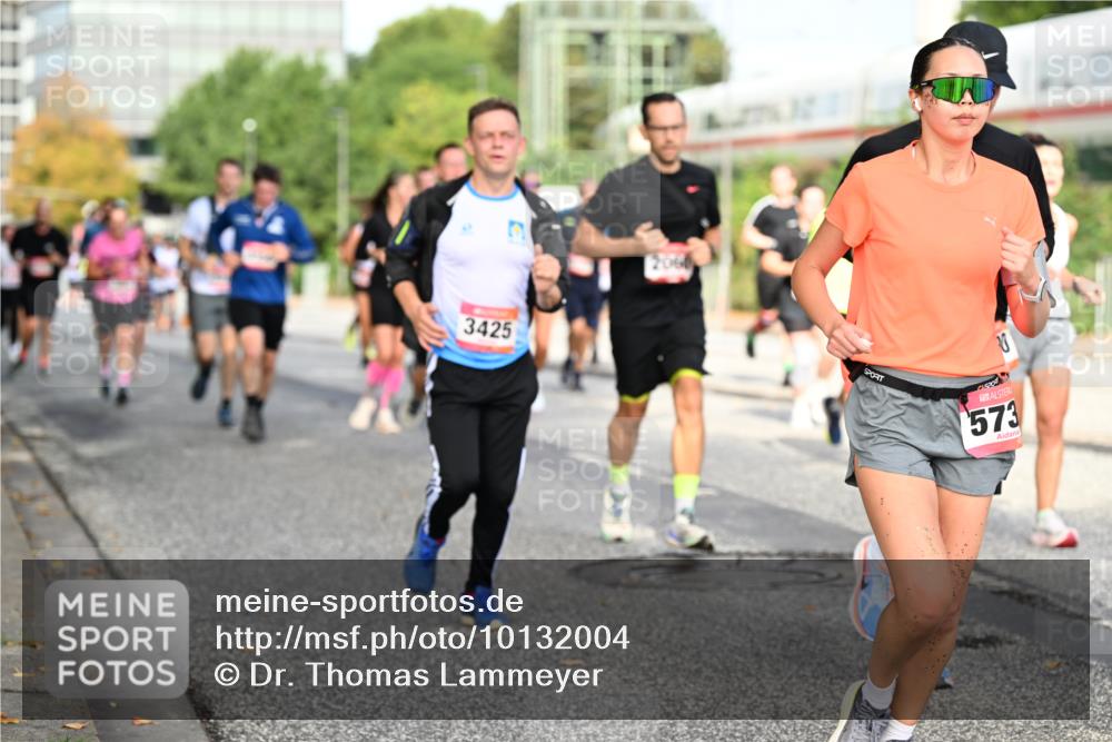 06.09.2026 - CURREX Alsterlauf Dr. Thomas Lammeyer http://msf.ph/oto/10132004 06.09.2026 09:55:49 Laufen 3425, 20, 1573 meine-sportfotos.de