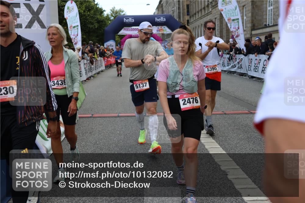06.09.2026 - CURREX Alsterlauf Strokosch-Dieckow http://msf.ph/oto/10132082 06.09.2026 10:05:48 Ziel 2047, 2267, 2476, 2659, 3180, 3230, 3314, 3439, 3457, 4130, 4197, 4198, 4430, 4538, 4741, 4871, 5135, 5137, 5390, 5405, 5406, 5520 meine-sportfotos.de