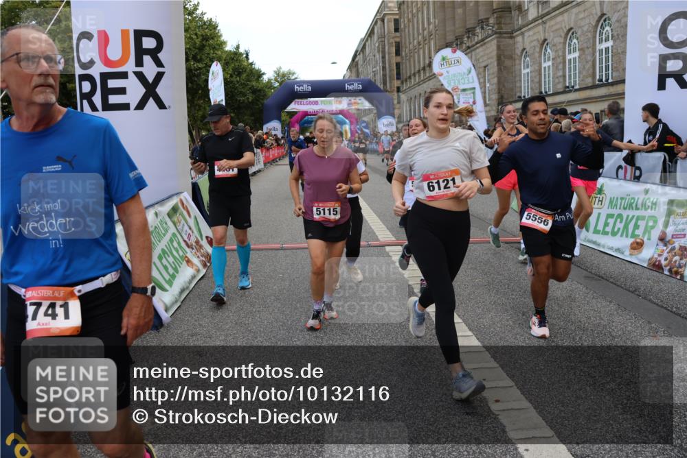 06.09.2026 - CURREX Alsterlauf Strokosch-Dieckow http://msf.ph/oto/10132116 06.09.2026 10:05:56 Ziel 2047, 3098, 3842, 3976, 4481, 4736, 4737, 4741, 4871, 5070, 5115, 5277, 5520, 5556, 5781, 6045, 6089, 6107, 6121 meine-sportfotos.de