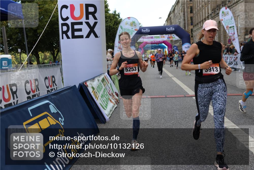 06.09.2026 - CURREX Alsterlauf Strokosch-Dieckow http://msf.ph/oto/10132126 06.09.2026 09:53:06 Ziel 2336, 2464, 2930, 3594, 3913, 4269, 4329, 4336, 4539, 4760, 4780, 4781, 5202, 5253, 5522, 6141, 6156, 6314, 8190, 8334 meine-sportfotos.de