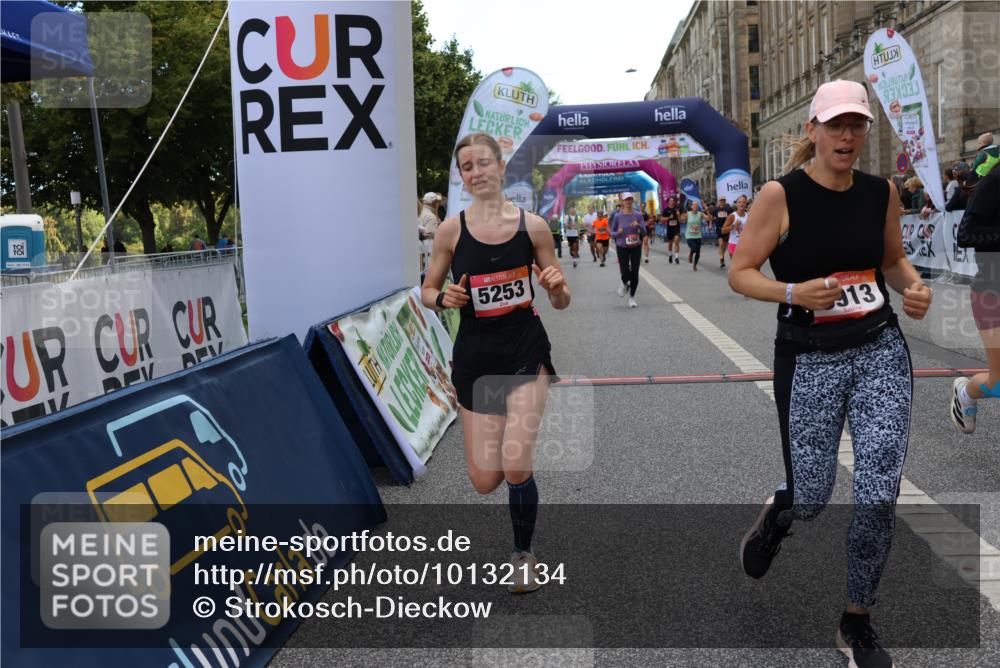 06.09.2026 - CURREX Alsterlauf Strokosch-Dieckow http://msf.ph/oto/10132134 06.09.2026 09:53:06 Ziel 2336, 2464, 2930, 3594, 3913, 4269, 4329, 4336, 4539, 4760, 4780, 4781, 5202, 5253, 5522, 6141, 6156, 6314, 8190, 8334 meine-sportfotos.de