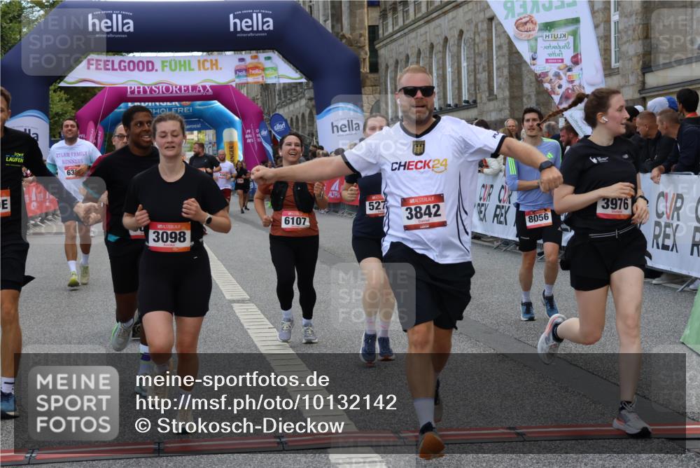 06.09.2026 - CURREX Alsterlauf Strokosch-Dieckow http://msf.ph/oto/10132142 06.09.2026 10:06:01 Ziel 3098, 3842, 3976, 4481, 4736, 4737, 4894, 5070, 5115, 5277, 5556, 5726, 5781, 6045, 6089, 6107, 6121, 6385, 8056, 8143 meine-sportfotos.de