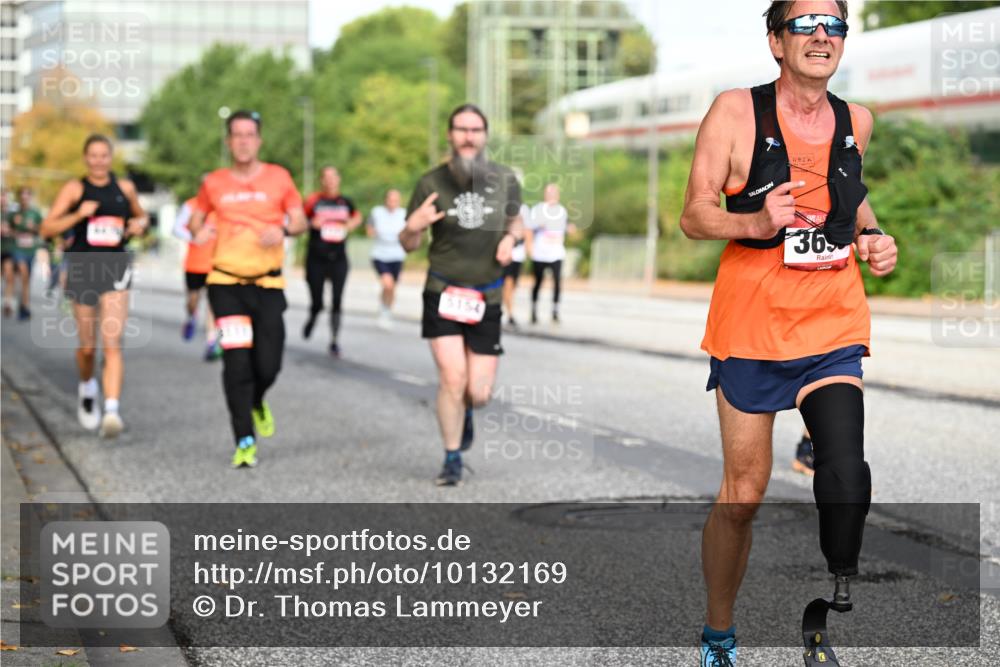 06.09.2026 - CURREX Alsterlauf Dr. Thomas Lammeyer http://msf.ph/oto/10132169 06.09.2026 09:56:06 Laufen 36 meine-sportfotos.de
